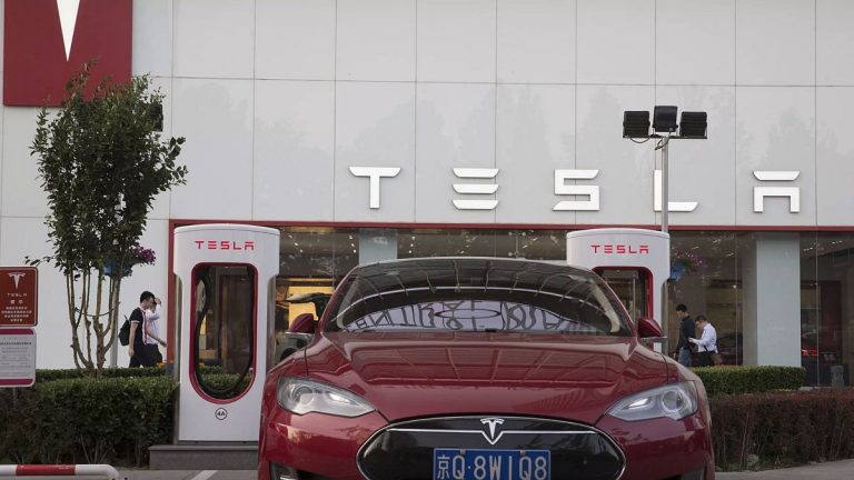 AB, Çin’de Üretilen Tesla Araçlarına İlişkin Tarifeleri Azaltıyor: Bu Fiyatlar Açısından Ne Anlama Geliyor?