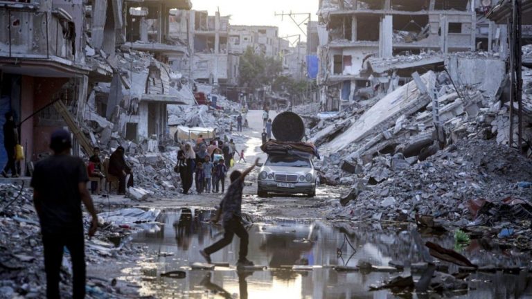 İsrail ordusunun Gazze Şeridi’ndeki saldırılarında 6 Filistinli hayatını kaybetti