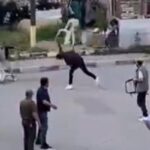 Trafikte boynuzun mücadelesi kare savaşa döndü! Tekme ve yumruklar havada uçtu