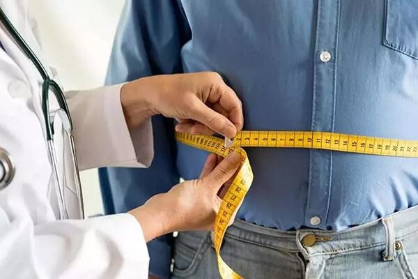 Obezite Cerrahisinde Yeni Dönem: Bir kesi ile hem estetik hem de konfor mümkündür!