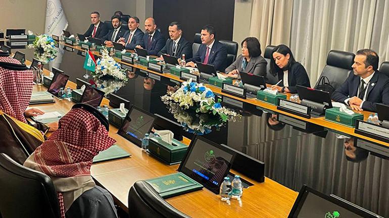 400 milyon dolarlık proje için imzalar atıldı 