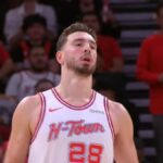 Alperen Şengün kazanmaya devam ediyor! Wizards’a karşı double-double…