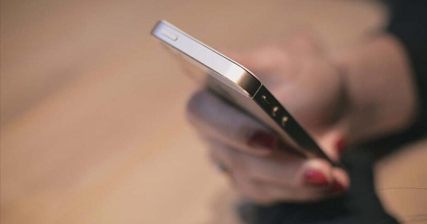 Yurt Dışından Telefon Getirmenin Maliyeti 57 Bin Liraya Yükseldi: 2026 IMEI Kayıt Ücreti Ne Olacak?