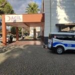 Alkolün kurbanı: Araçta uyuyan 3 arkadaştan biri hayatını kaybetti